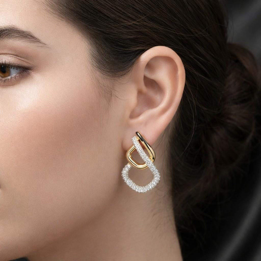 Gold & Crystal Interlinked Hoop Earring – Modern Luxury Design